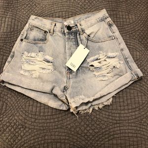 TOBI - NWT Denim High Waisted Shorts size 28